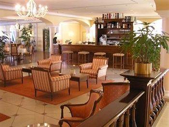 Victor's Residenz-hotel Hotel 4*