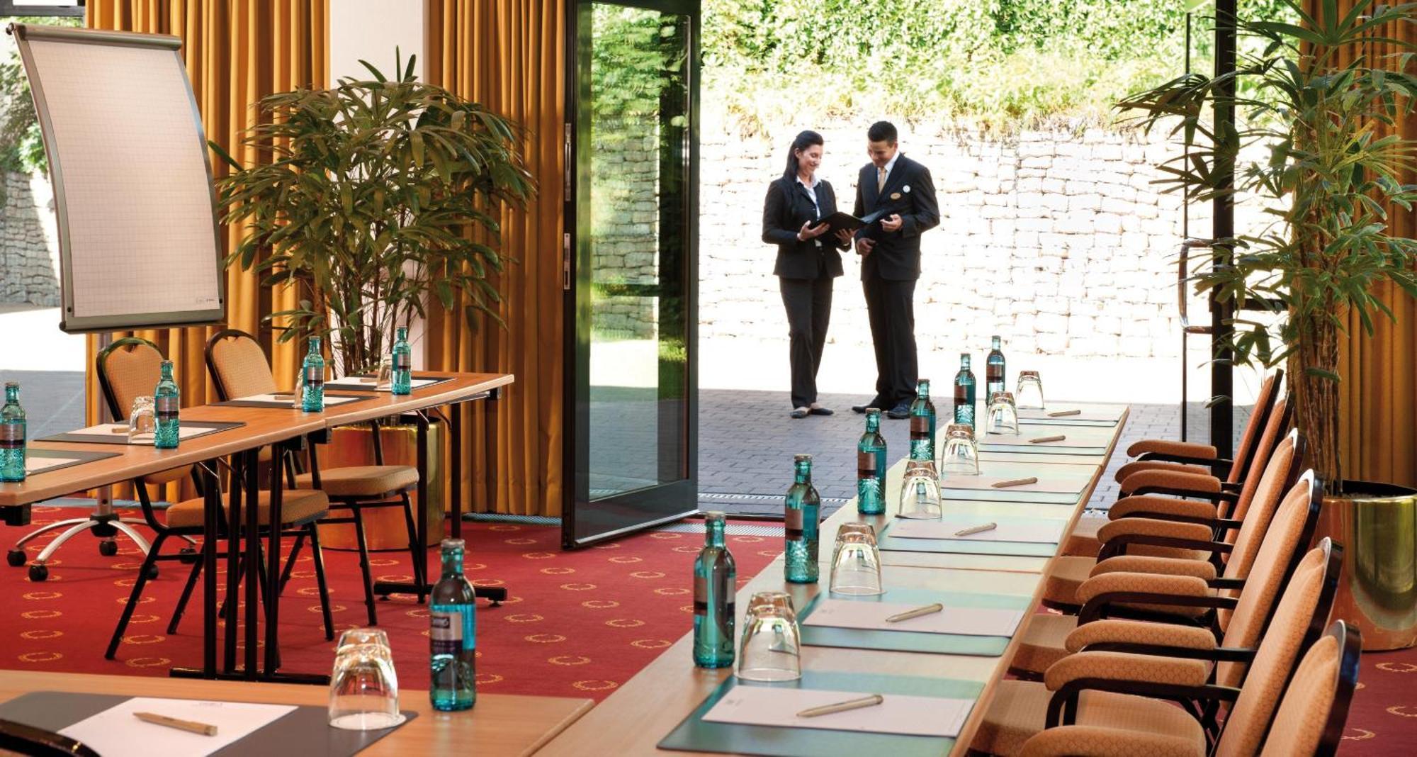 Victor's Residenz-hotel 4*