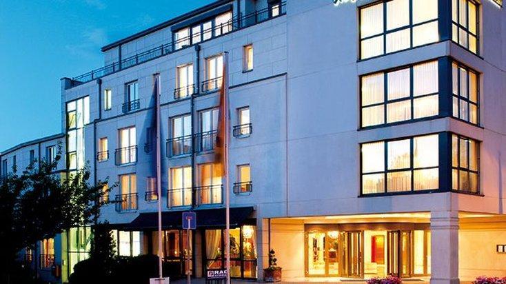 Victor's Residenz-hotel 4*